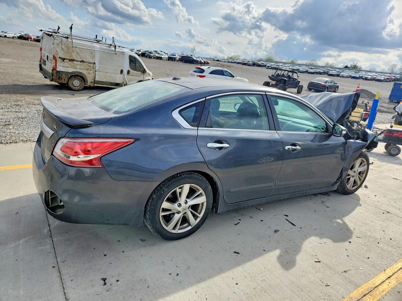 2013 NISSAN ALTIMA