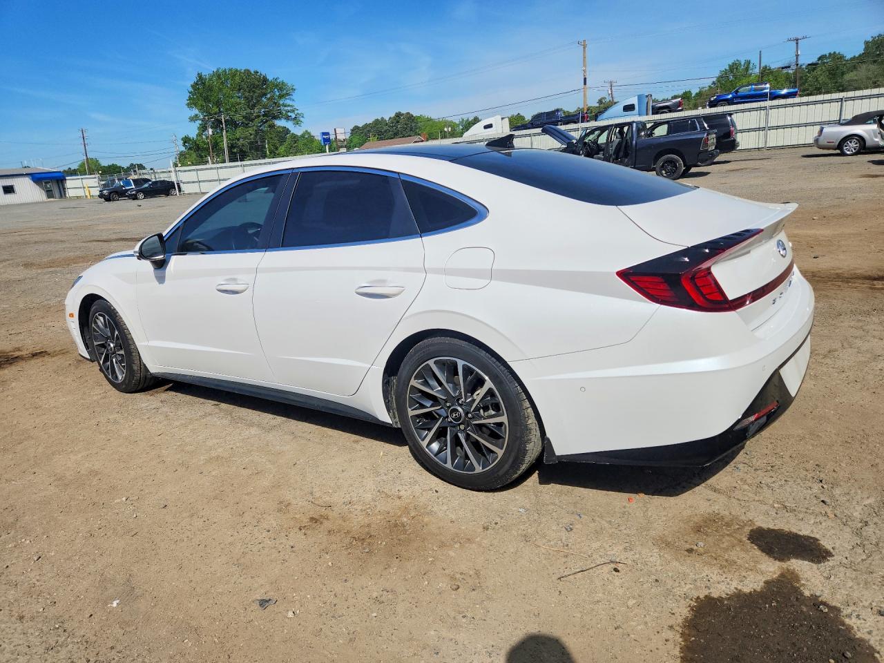 2022 HYUNDAI SONATA