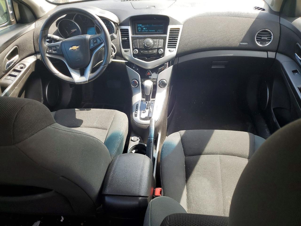2011 CHEVROLET CRUZE