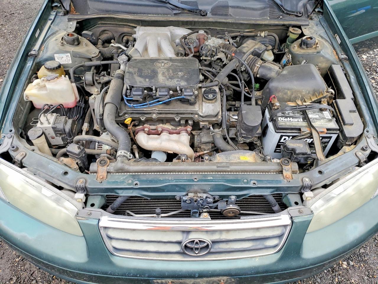 2001 TOYOTA CAMRY
