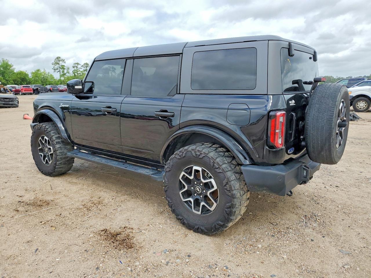 2024 FORD Bronco