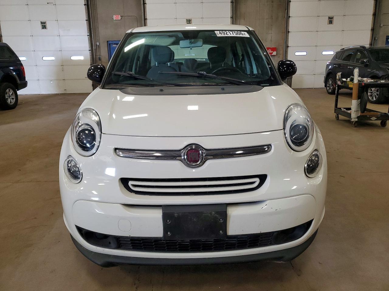 2015 FIAT 500L