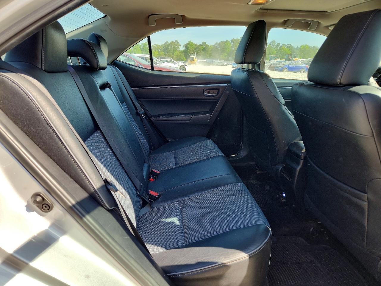 2015 TOYOTA COROLLA