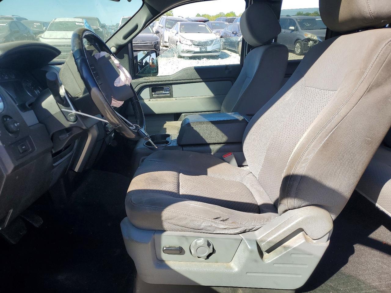 2013 FORD F-150