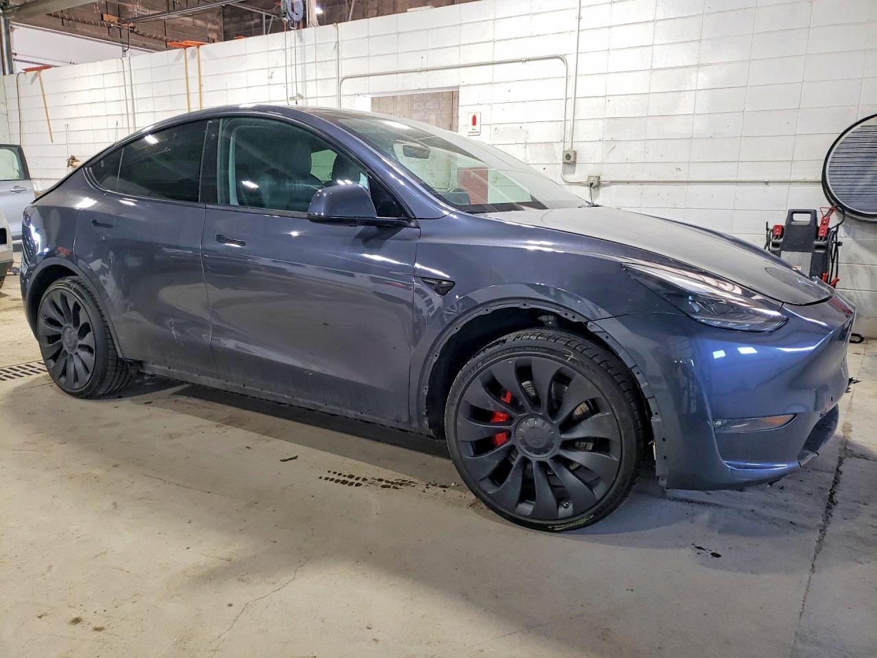 2022 TESLA MODEL Y