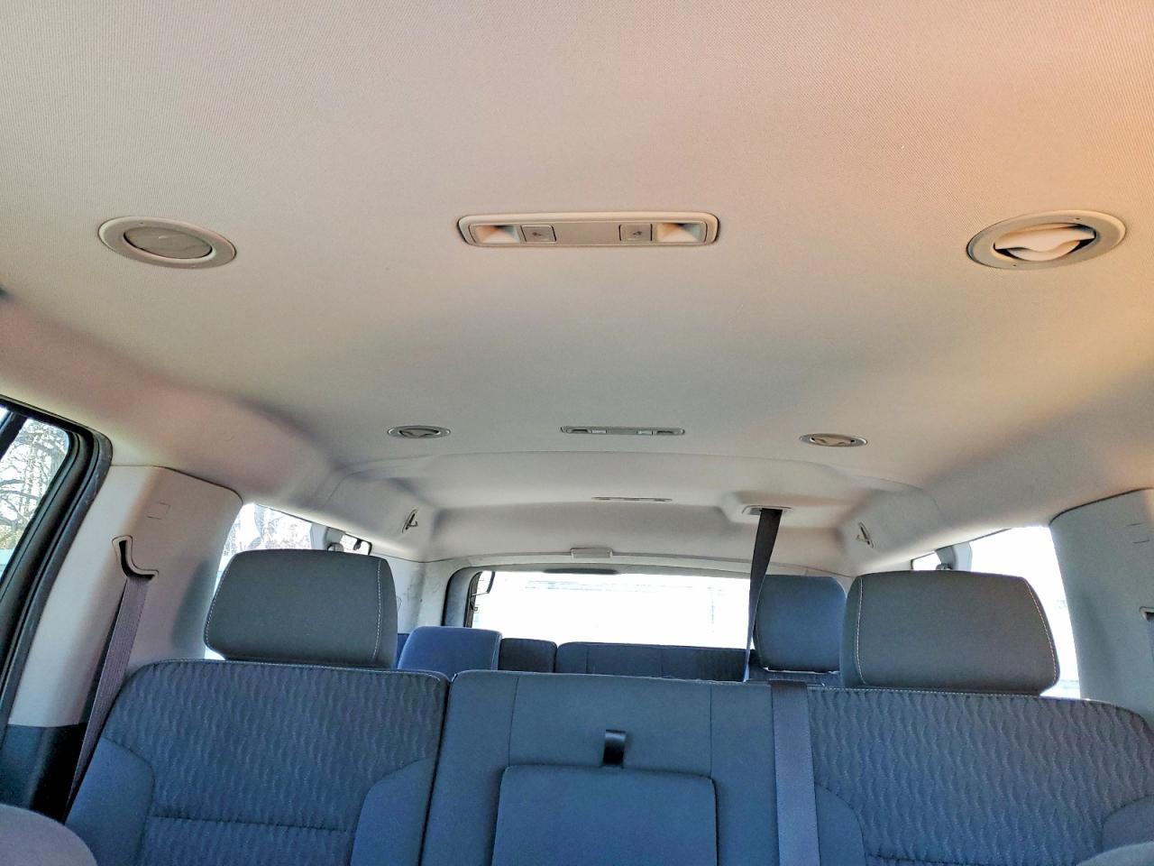 2015 CHEVROLET Suburban
