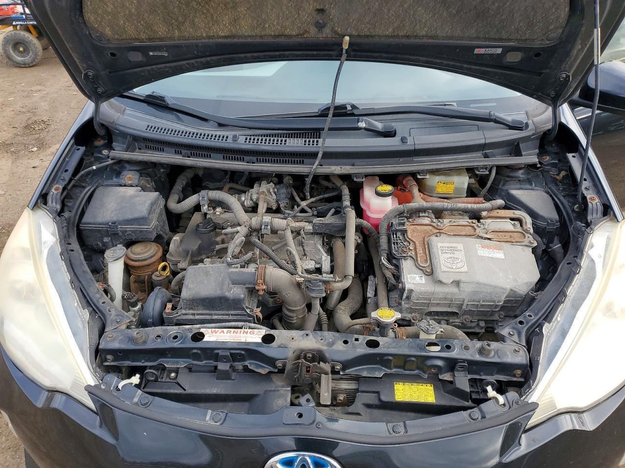 2012 TOYOTA Prius c