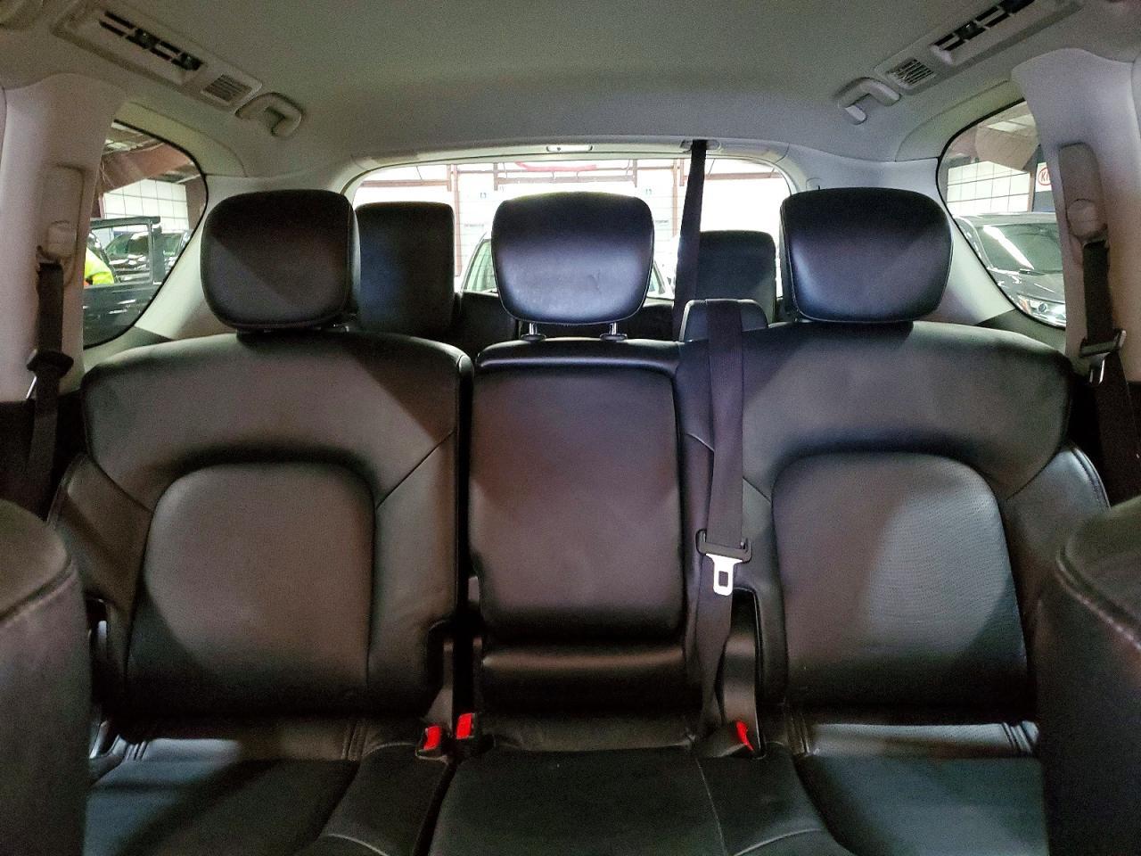 2016 INFINITI QX80