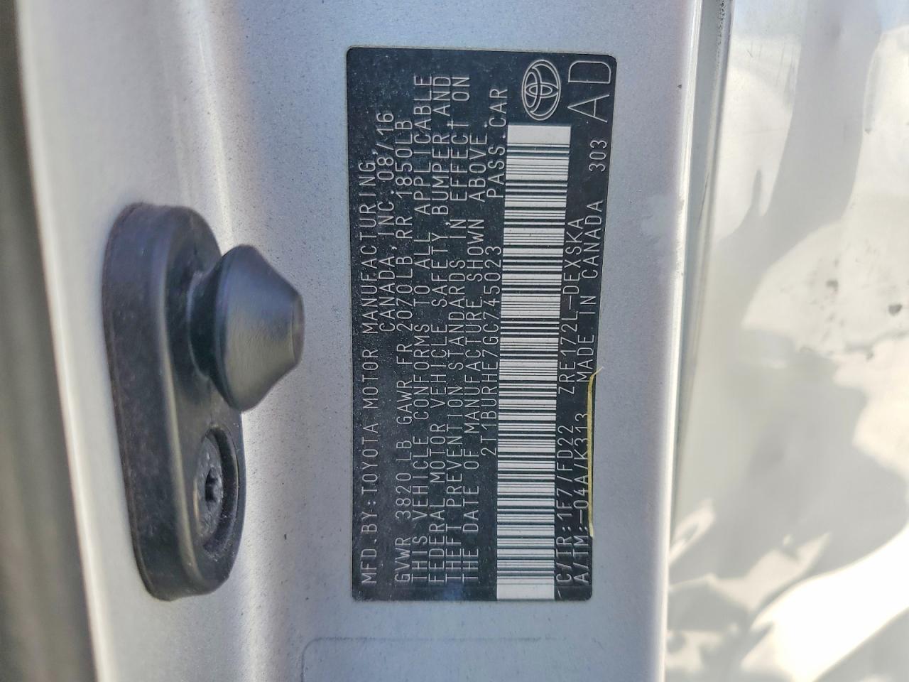 2016 TOYOTA COROLLA