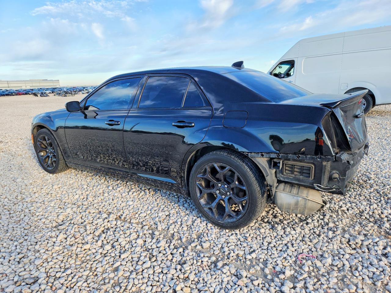 2019 CHRYSLER 300