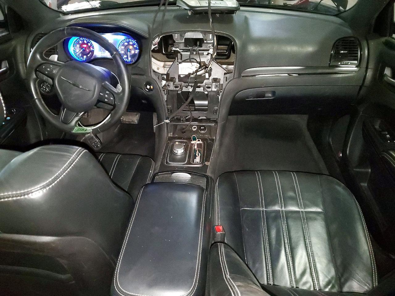2016 CHRYSLER 300