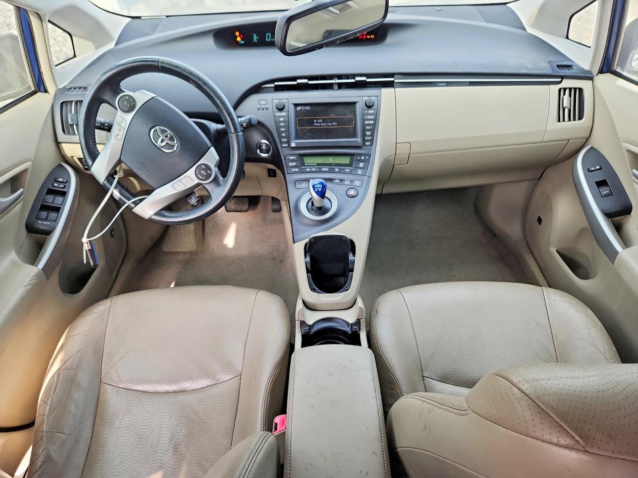 2011 TOYOTA PRIUS
