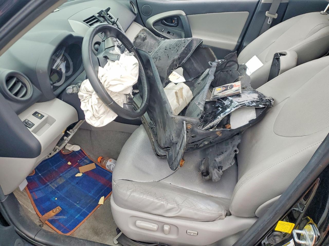 2012 TOYOTA RAV4