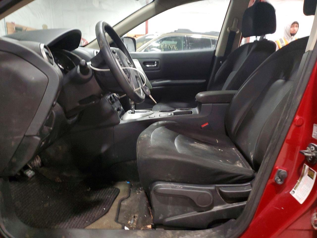 2015 NISSAN ROGUE