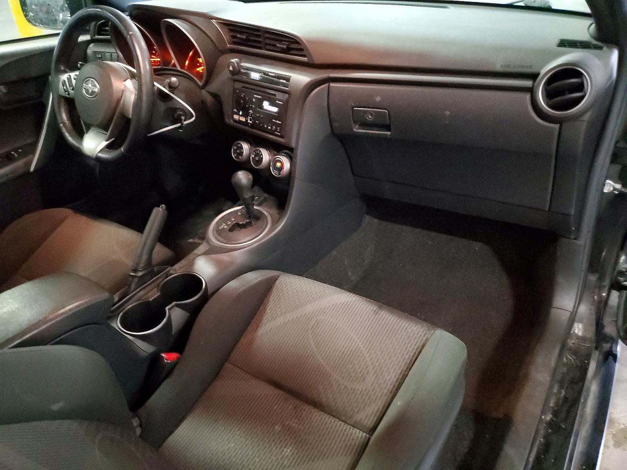 2013 SCION TC