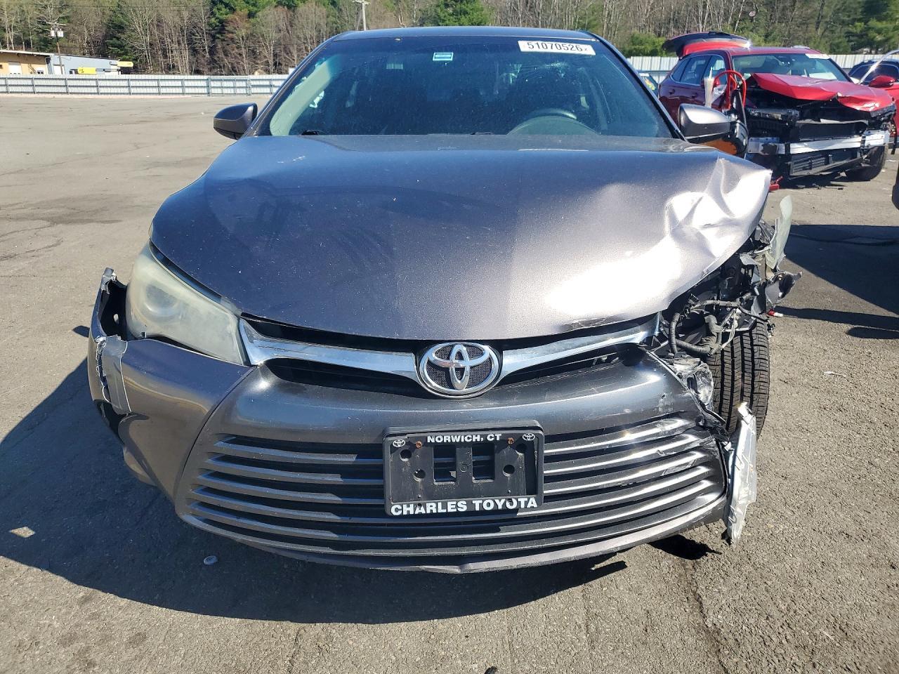 2015 TOYOTA CAMRY
