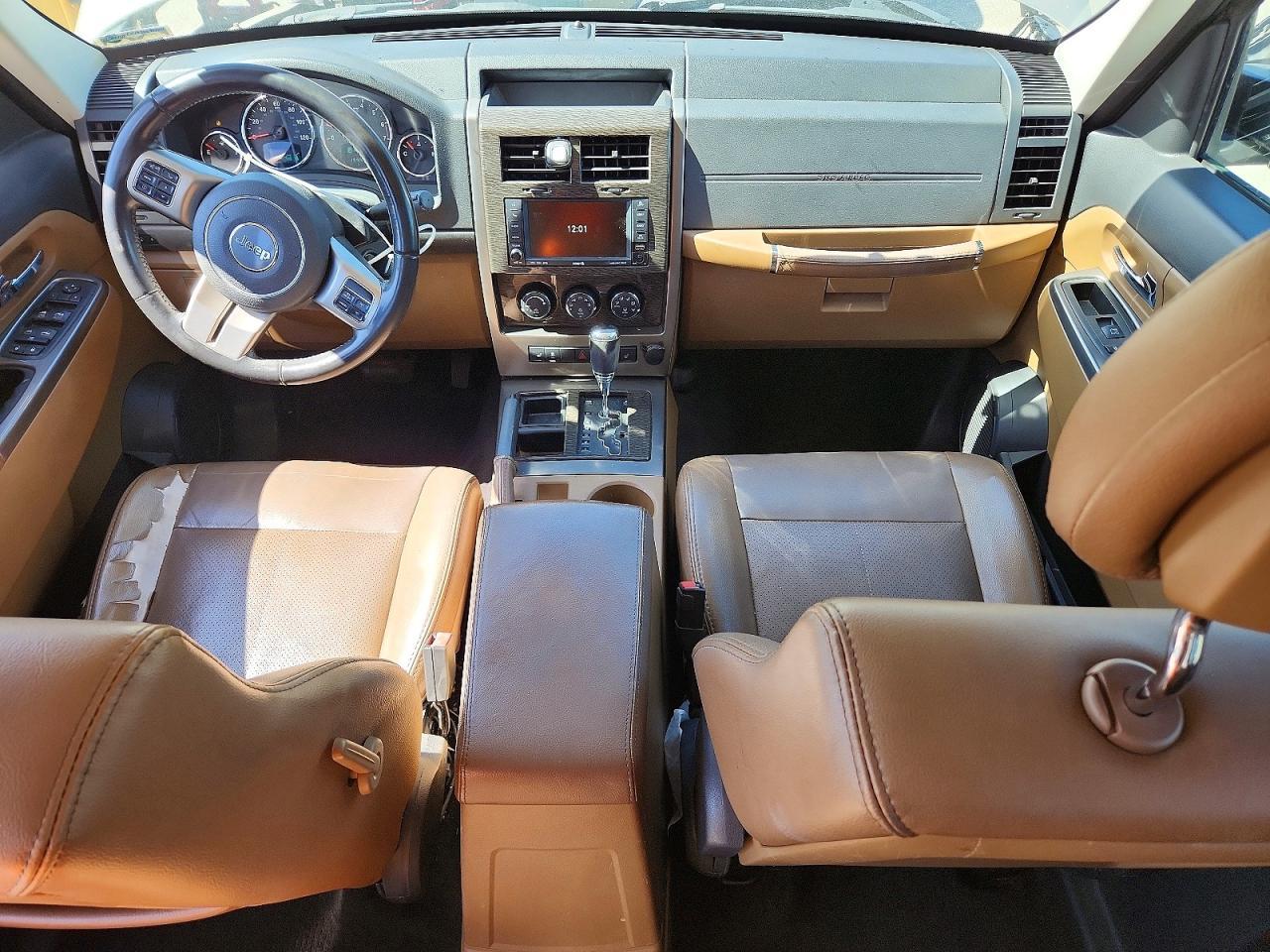 2011 JEEP Liberty
