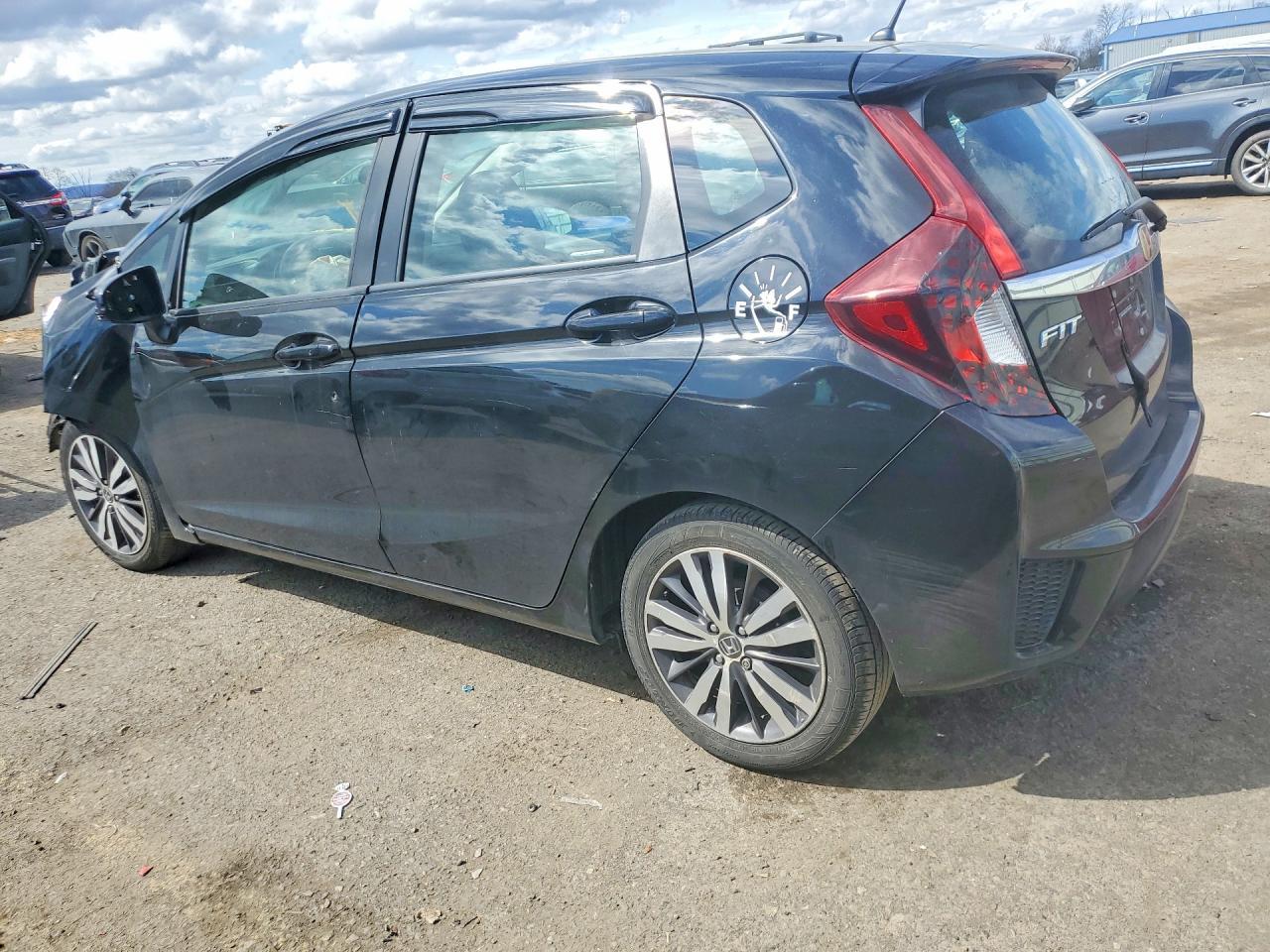 2015 HONDA FIT