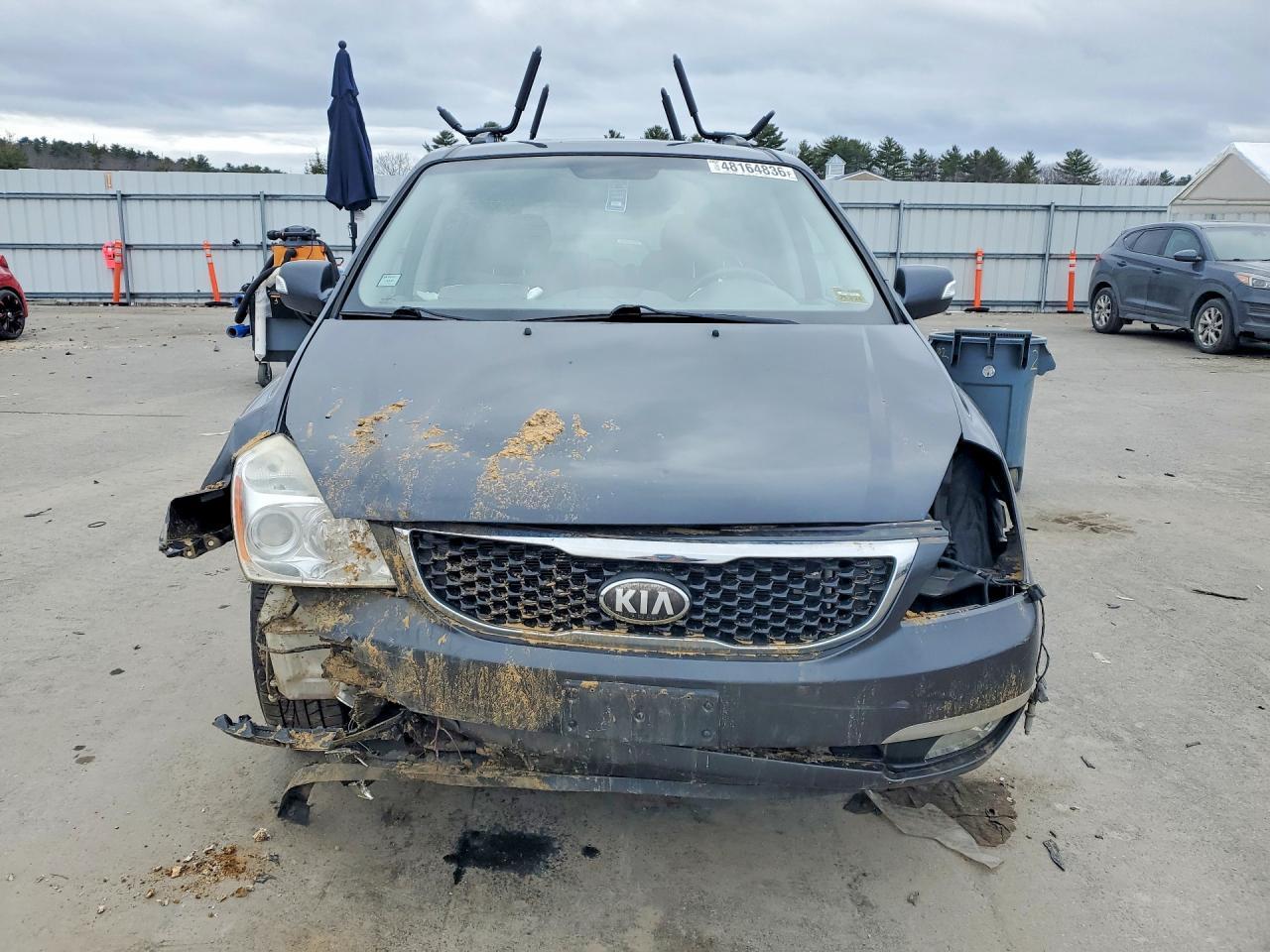 2014 KIA SEDONA