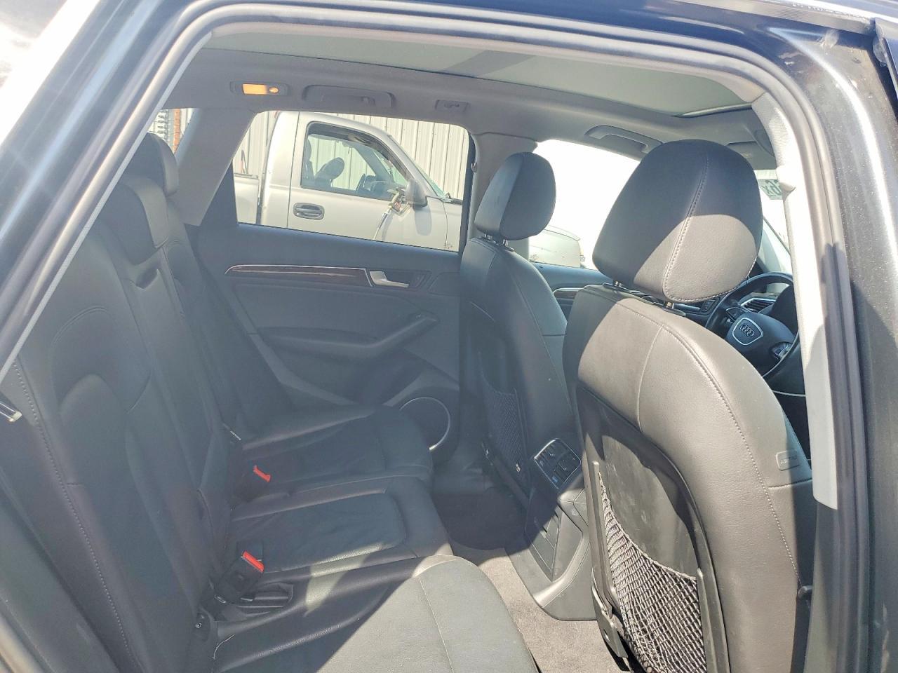 2015 AUDI Q5