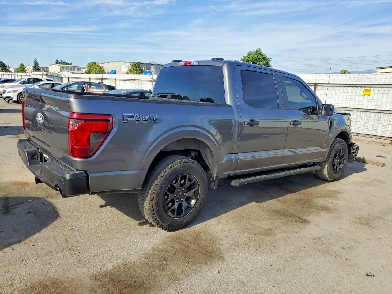 2024 FORD F-150 Lightning