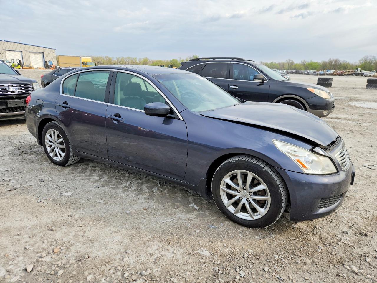 2009 INFINITI G37