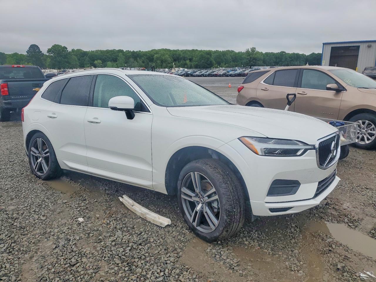 2020 VOLVO XC60