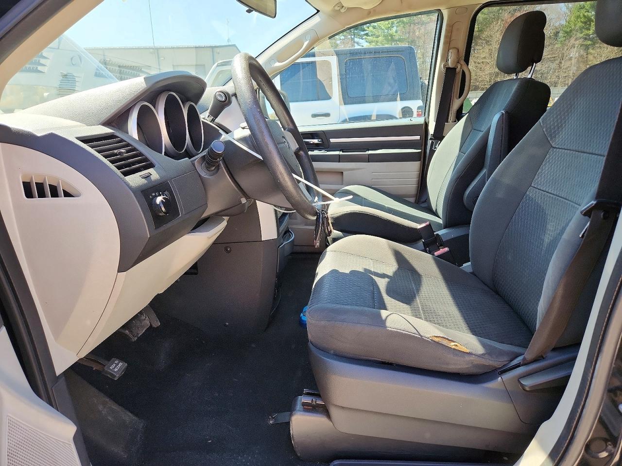 2010 DODGE GRAND CARAVAN