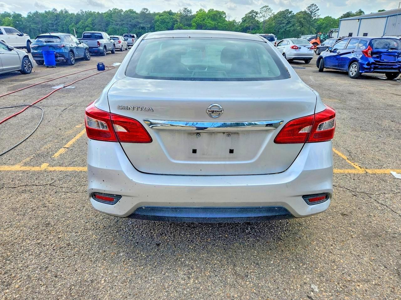 2017 NISSAN SENTRA
