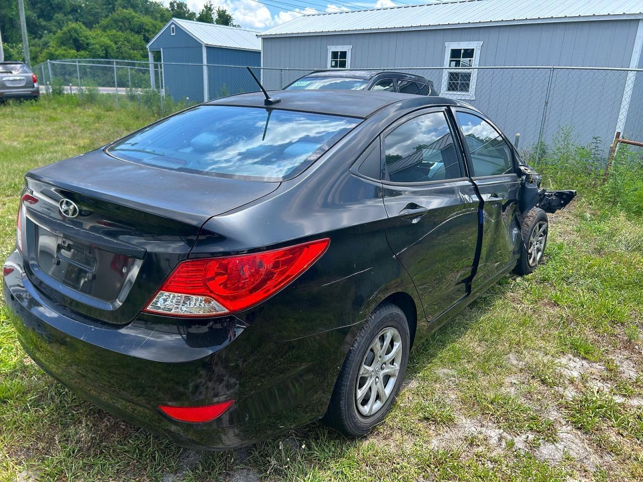 2013 HYUNDAI ACCENT