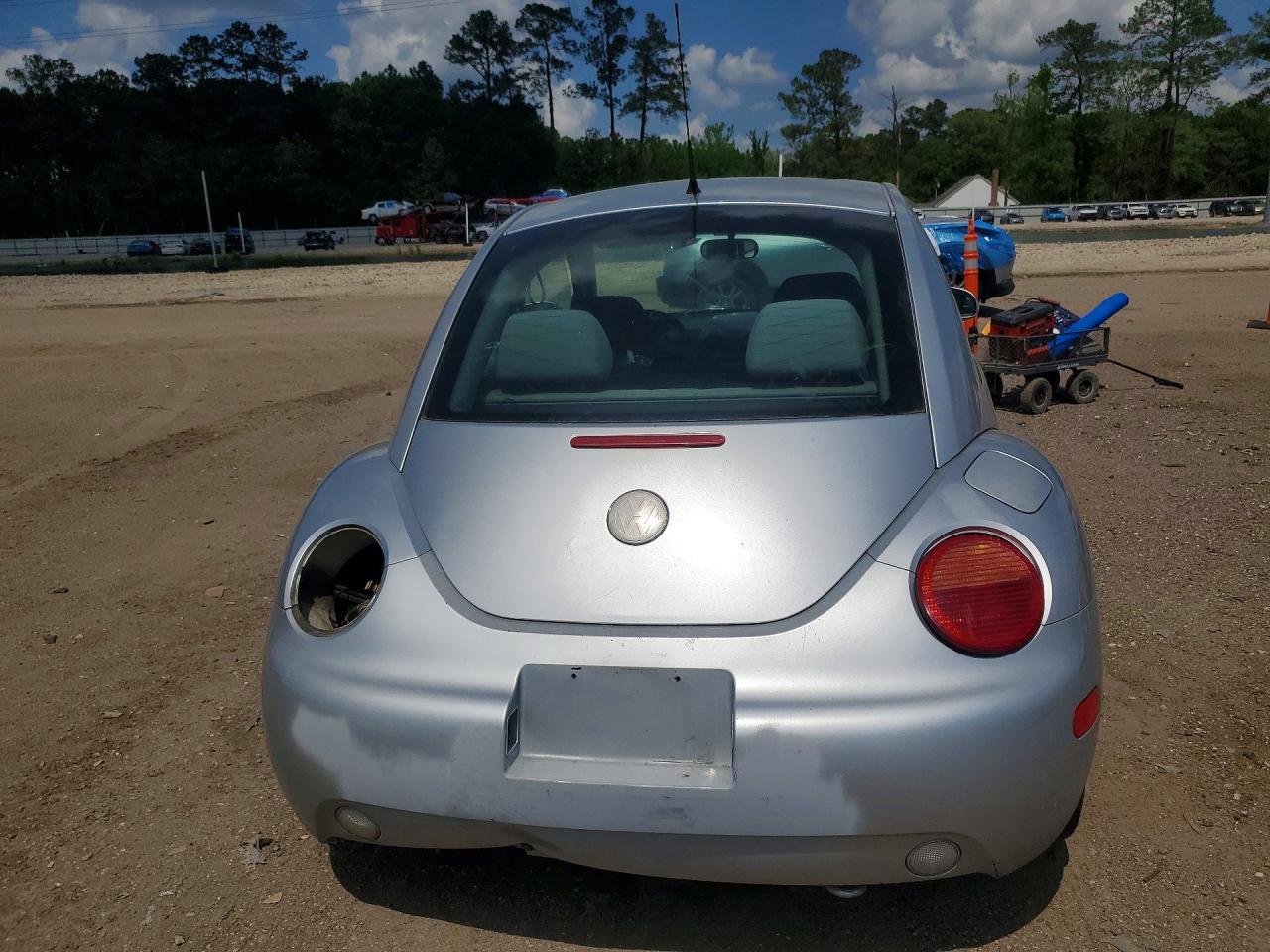 2003 VOLKSWAGEN Beetle