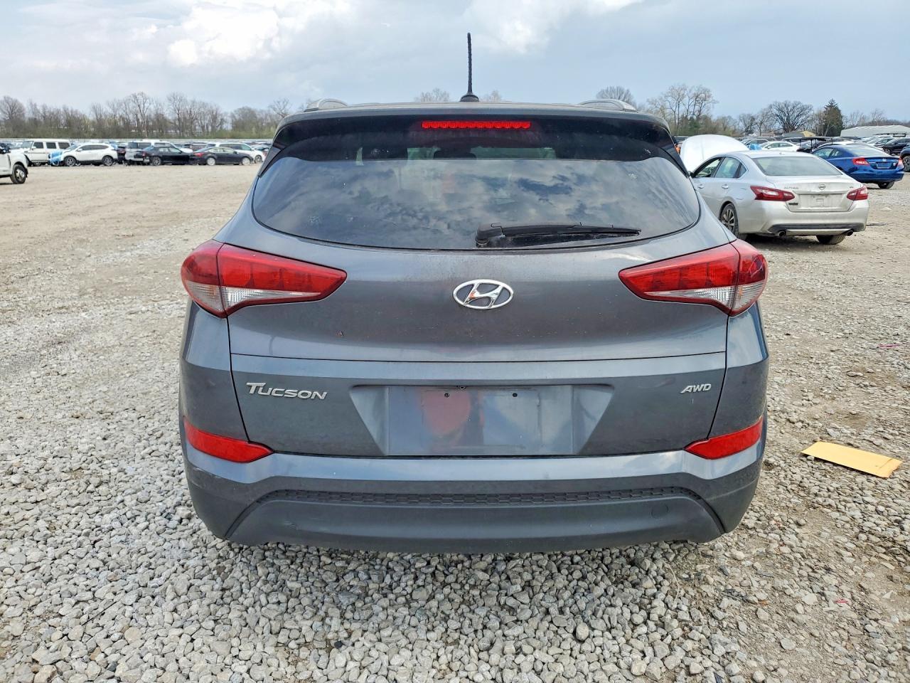 2016 HYUNDAI TUCSON