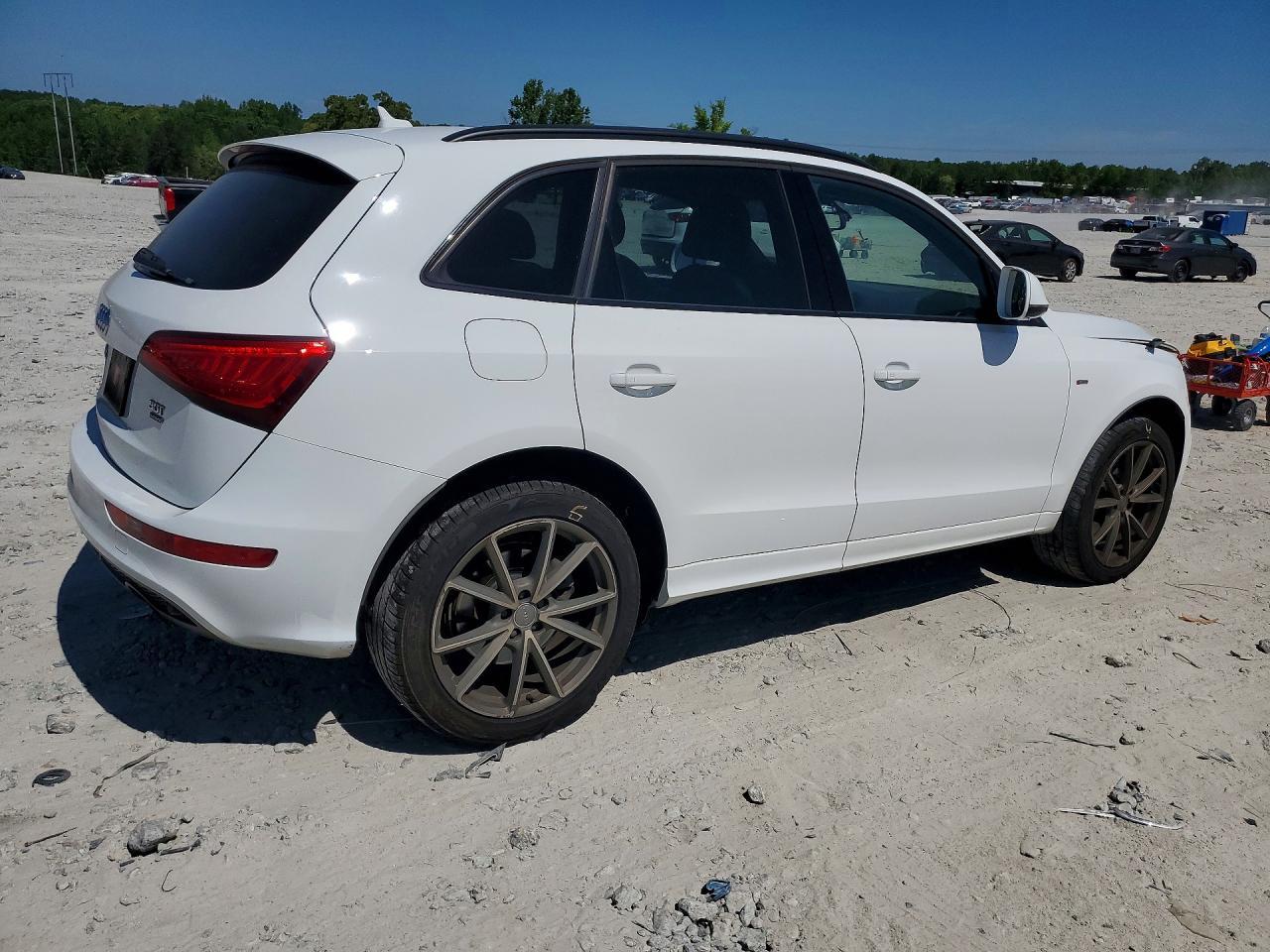 2016 AUDI Q5