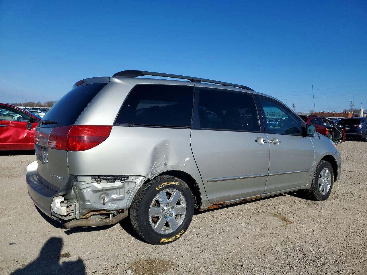 2005 TOYOTA SIENNA