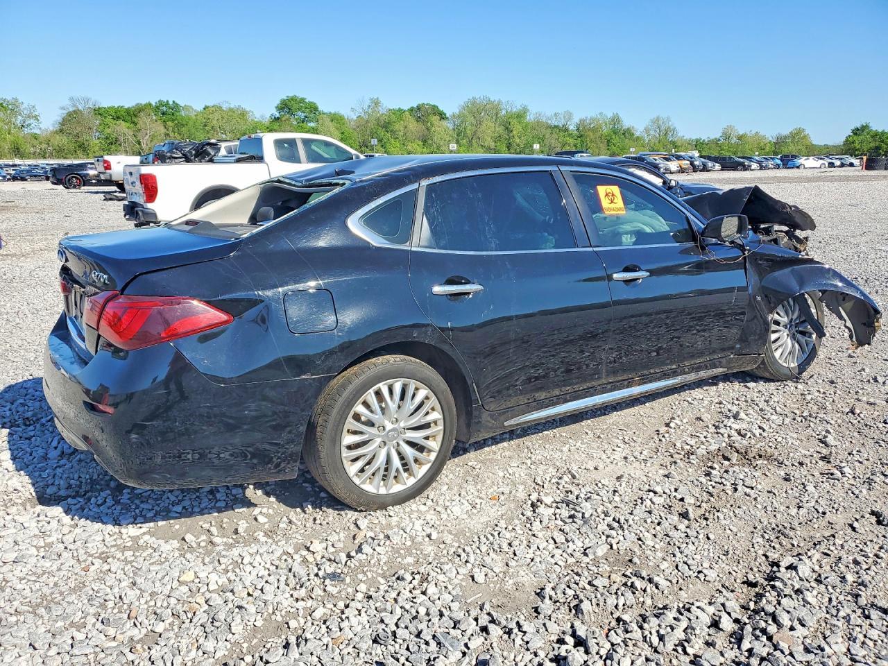 2015 INFINITI Q70