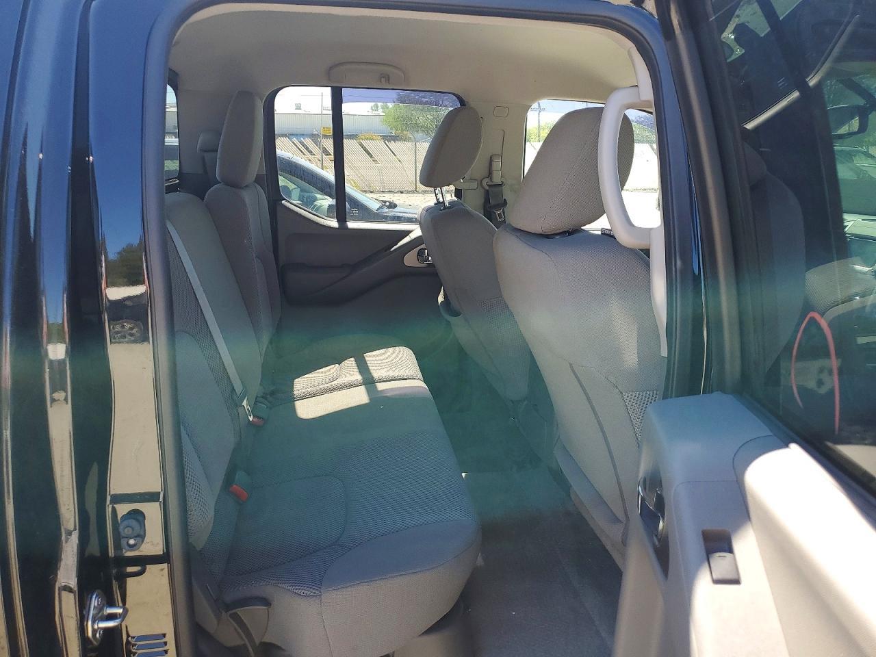 2018 NISSAN Frontier