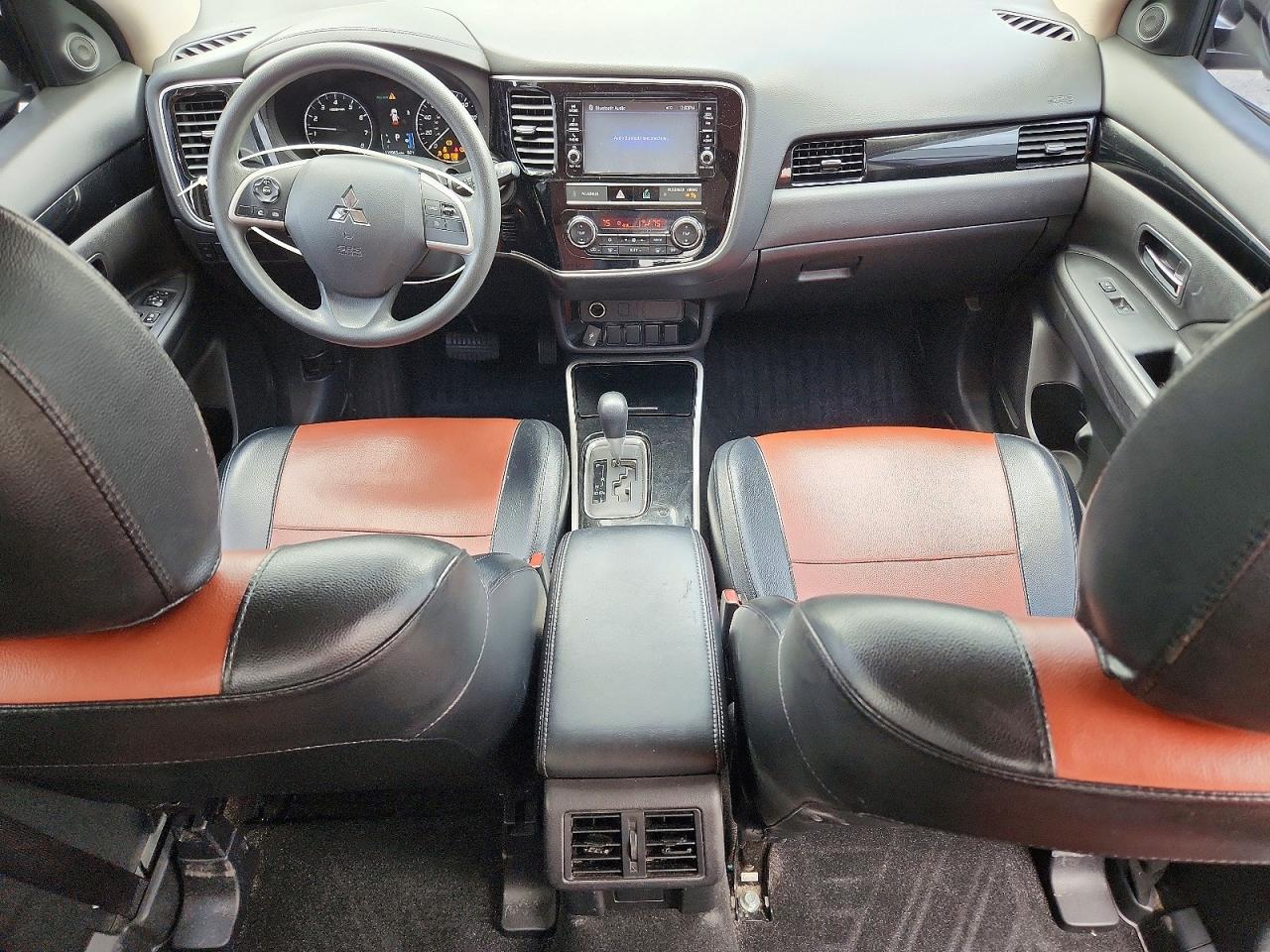 2019 MITSUBISHI outlander