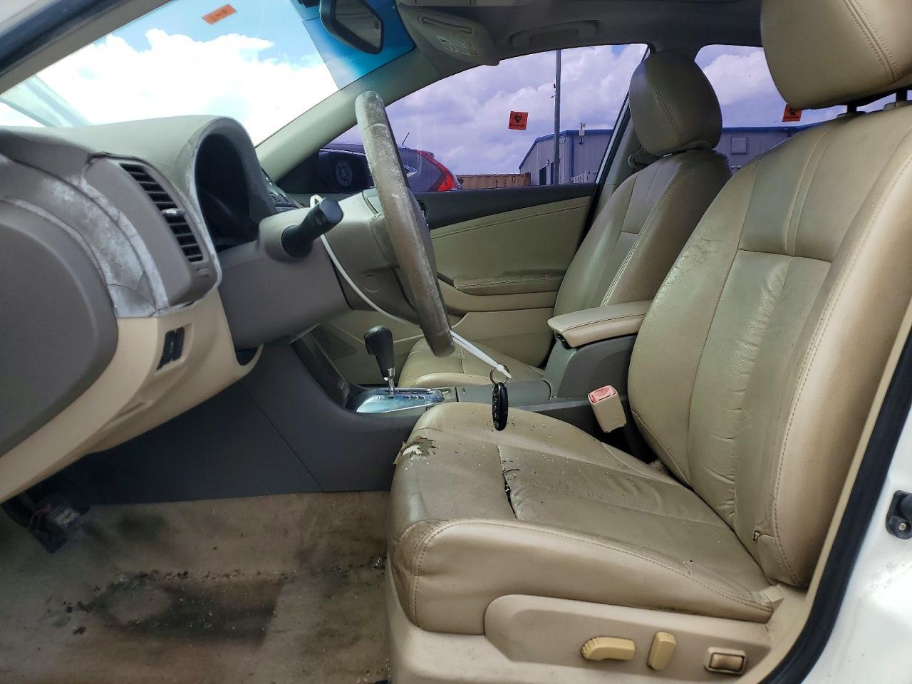 2011 NISSAN ALTIMA