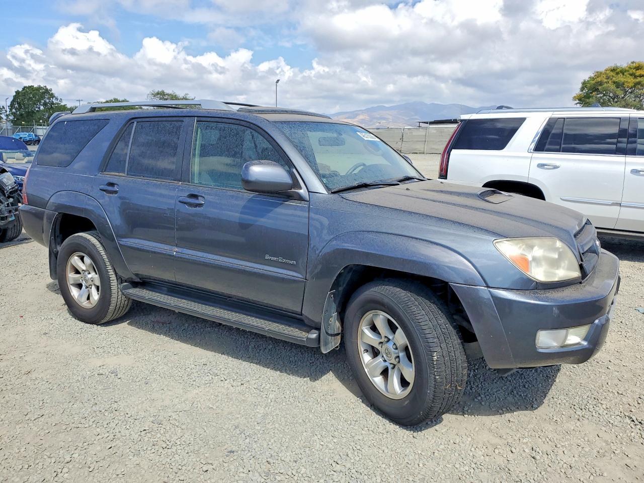 2004 TOYOTA 4Runner