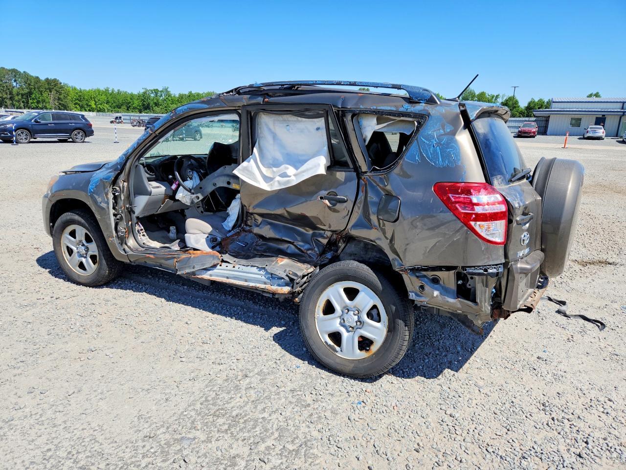 2011 TOYOTA RAV4
