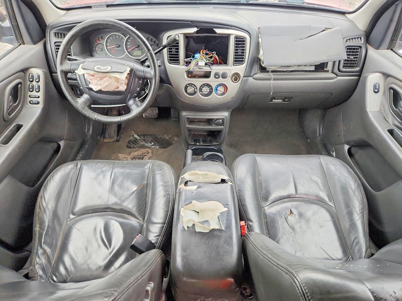 2004 MAZDA Tribute