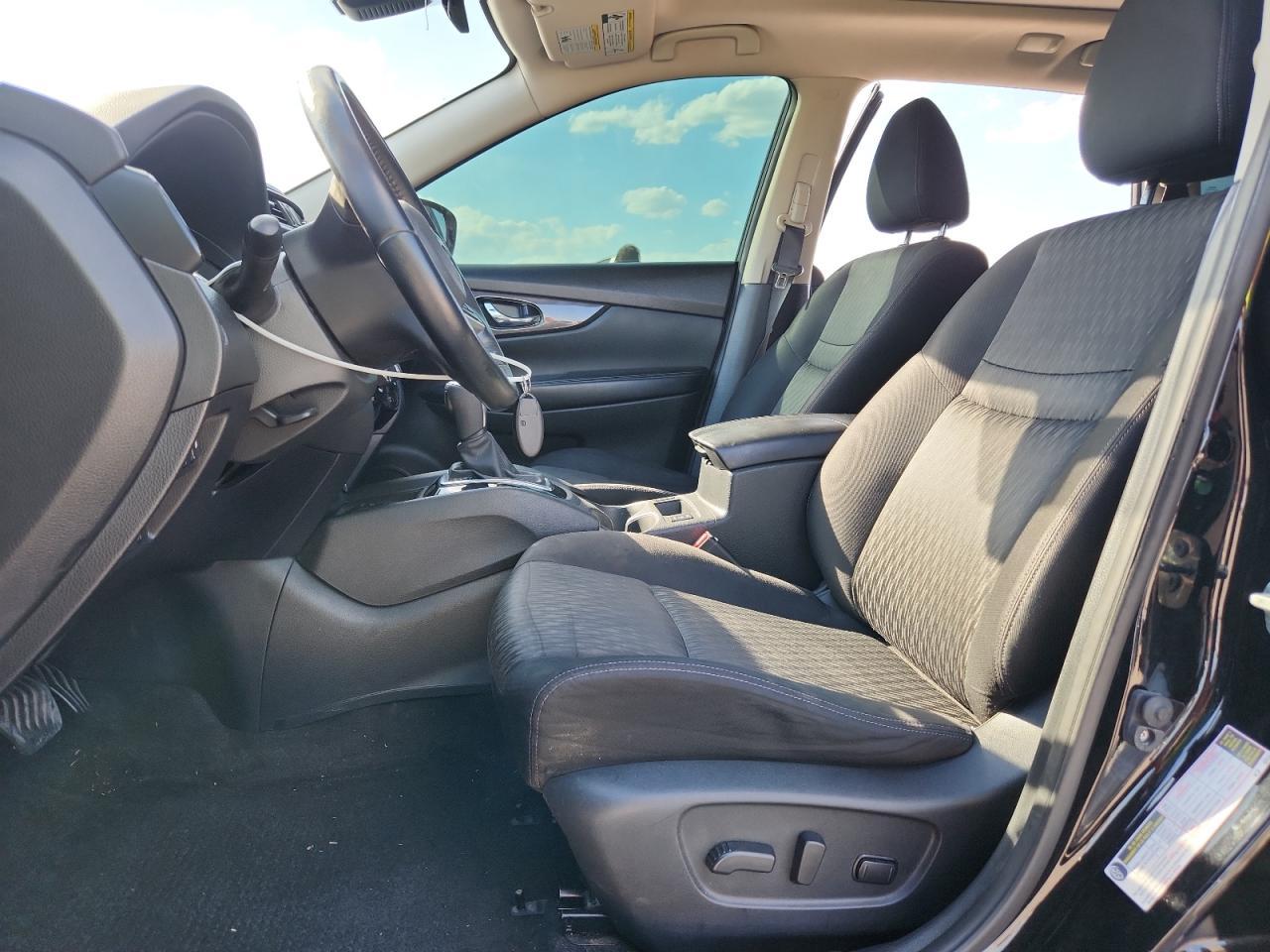 2019 NISSAN ROGUE