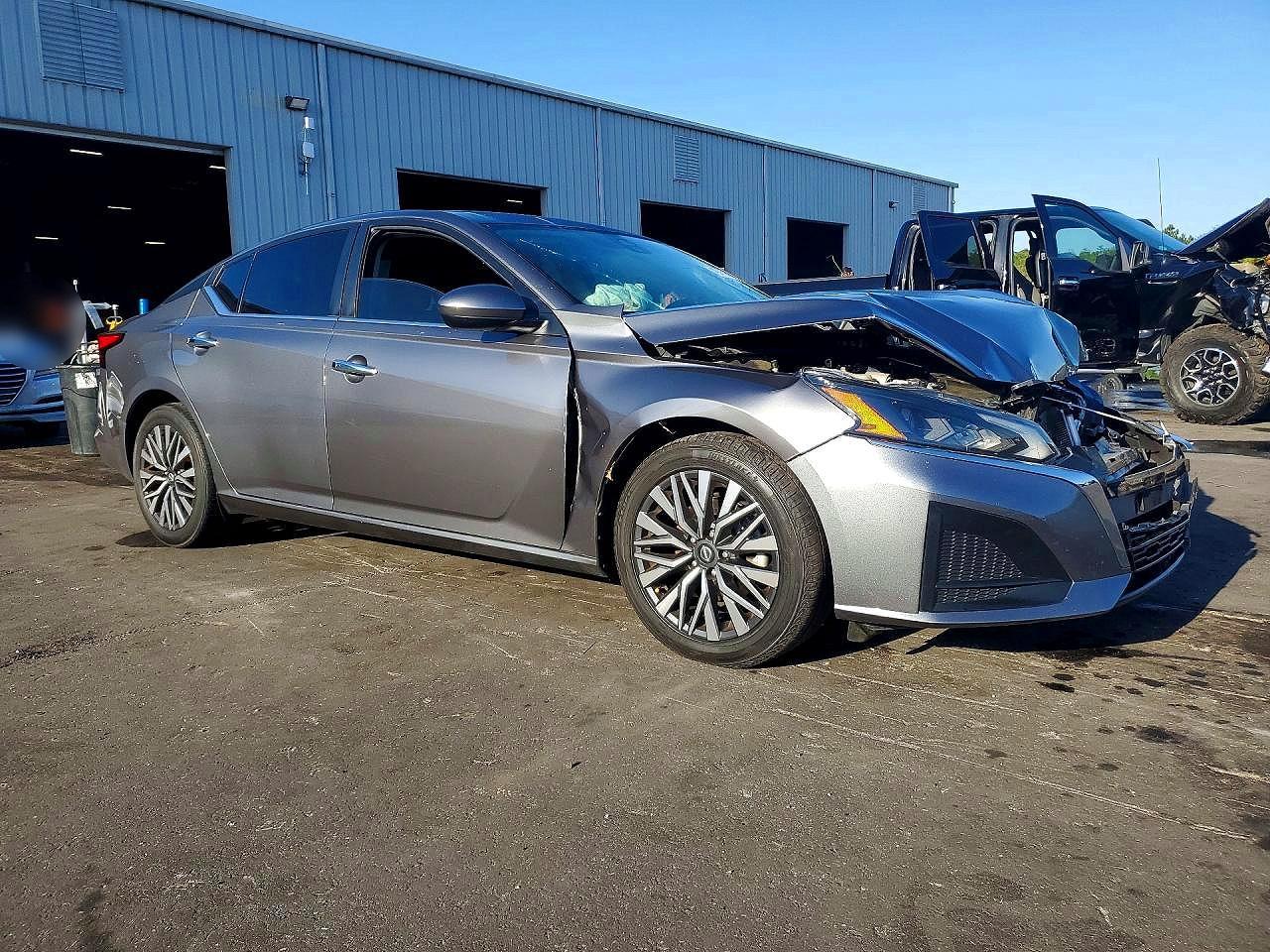 2023 NISSAN ALTIMA