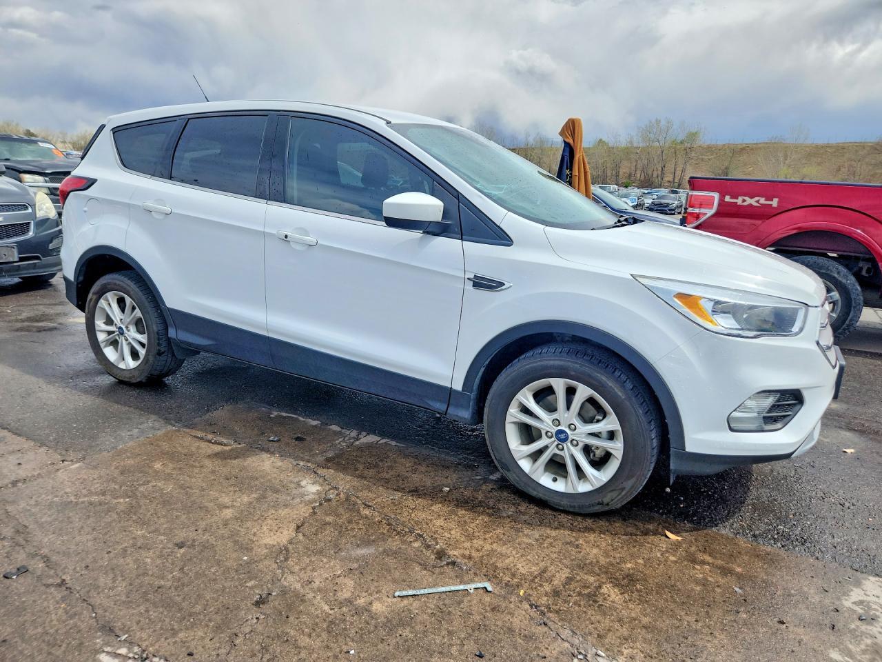 2019 FORD ESCAPE