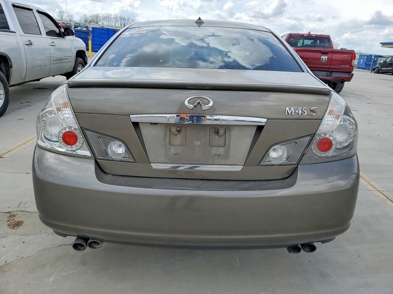 2006 INFINITI M45