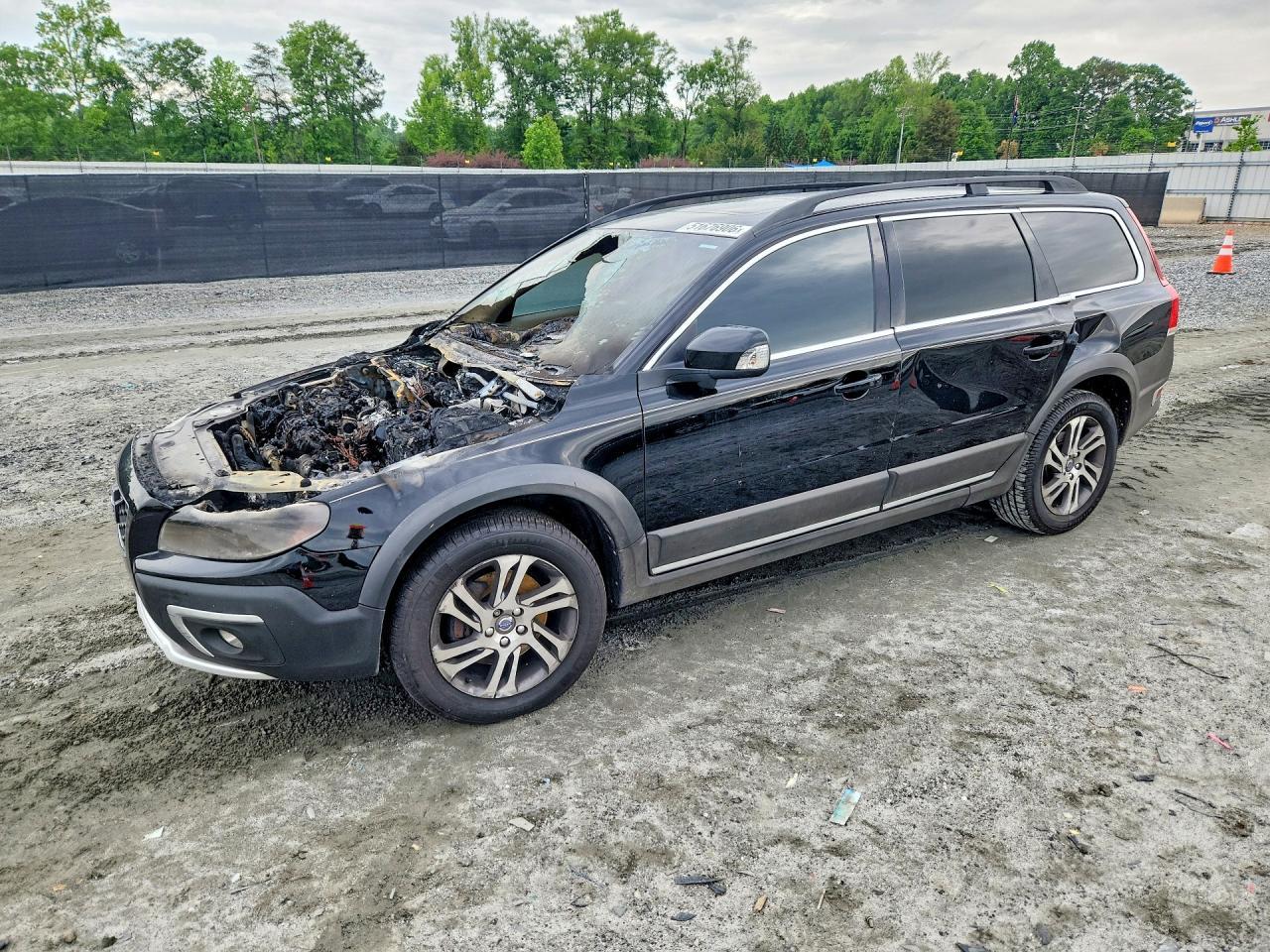 2015 VOLVO XC70