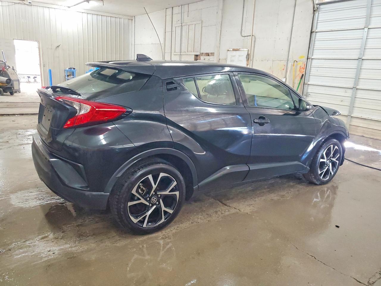2021 TOYOTA C-HR