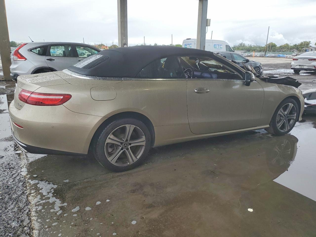 2018 MERCEDES-BENZ E-Class