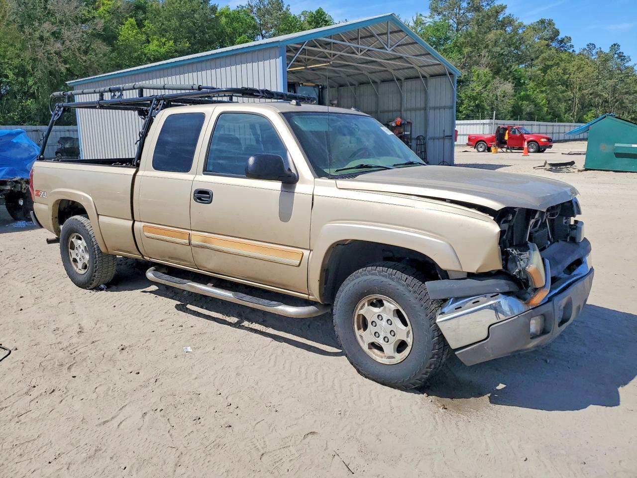 2004 CHEVROLET Silverado