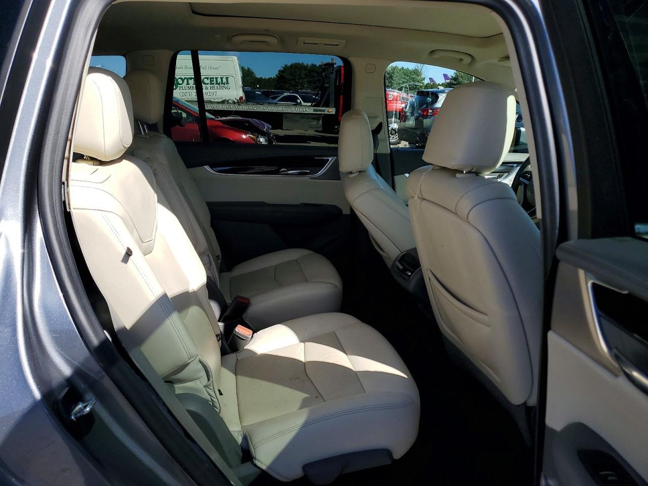 2022 CADILLAC XT6